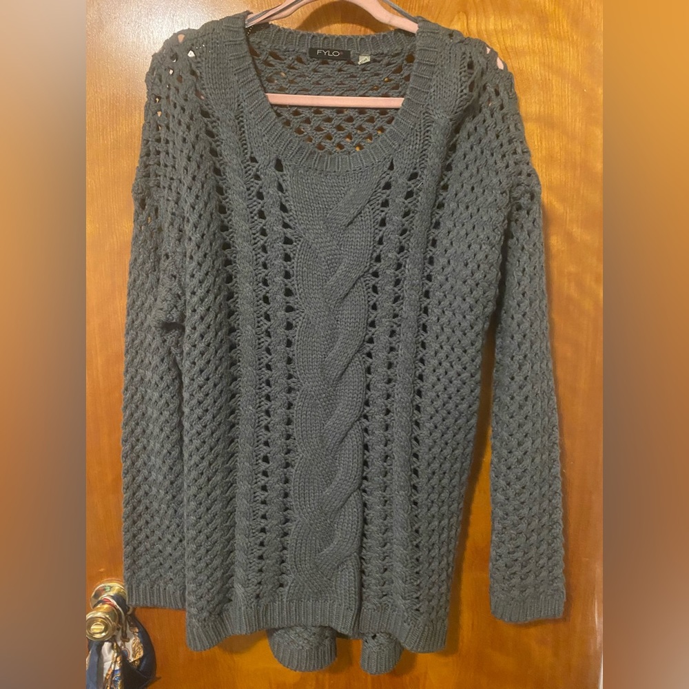 Knit sweater